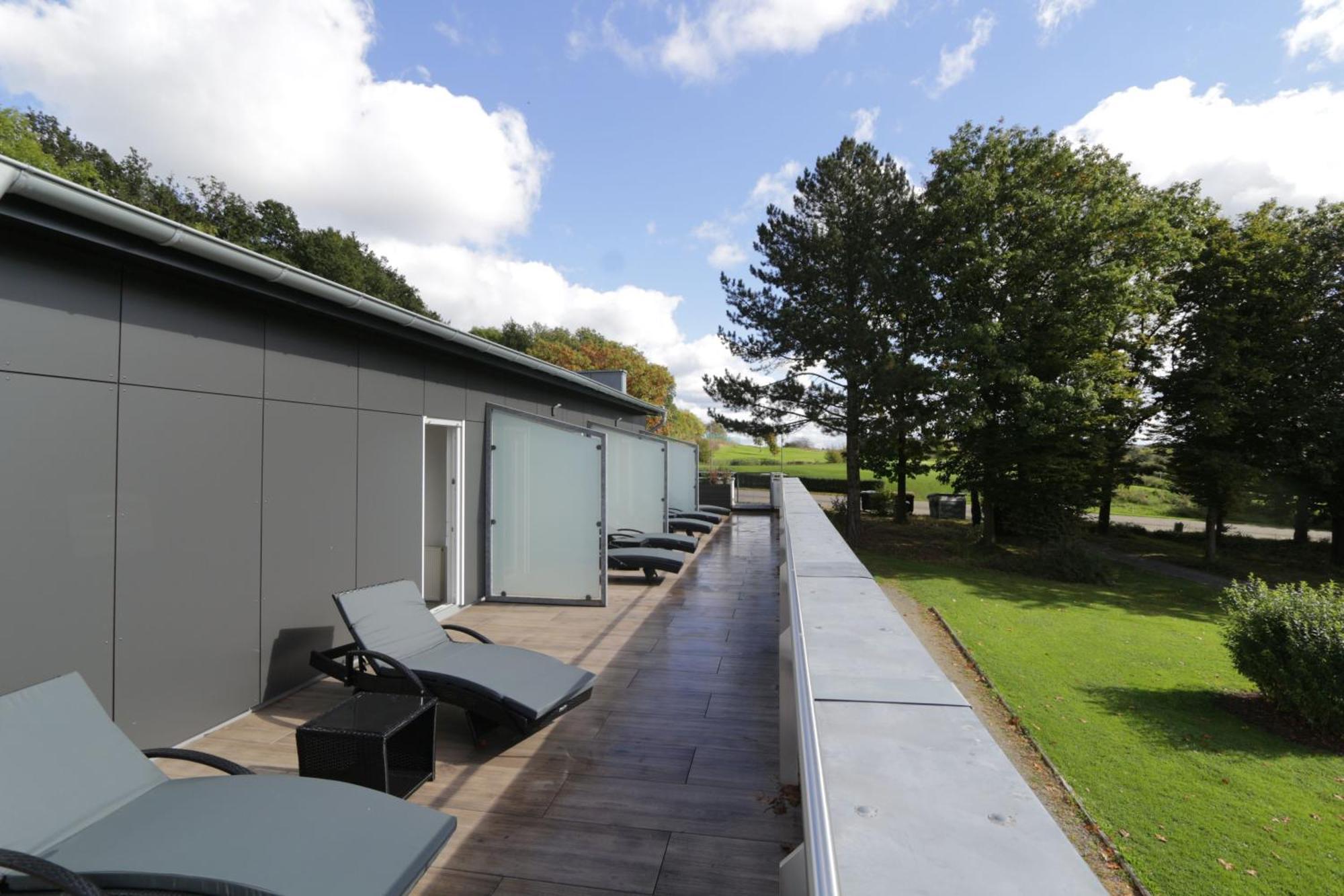 Gaestehaus Sportpark Nuembrecht Luaran gambar